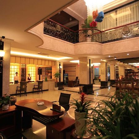 Perfect Season Hotel Guilin Buitenkant foto