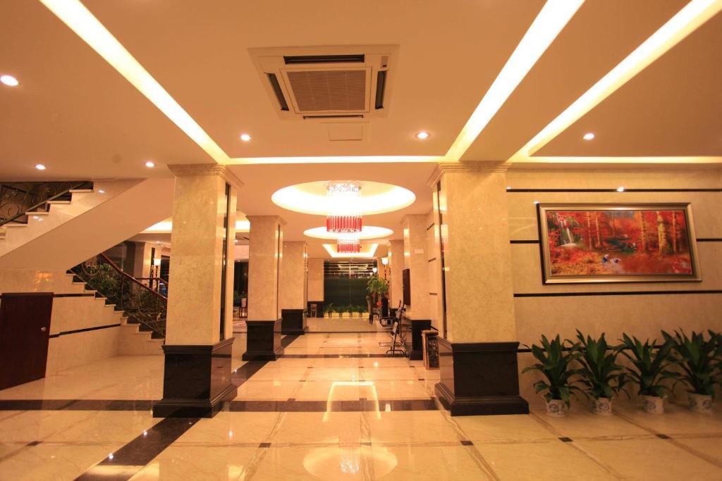 Perfect Season Hotel Guilin Buitenkant foto