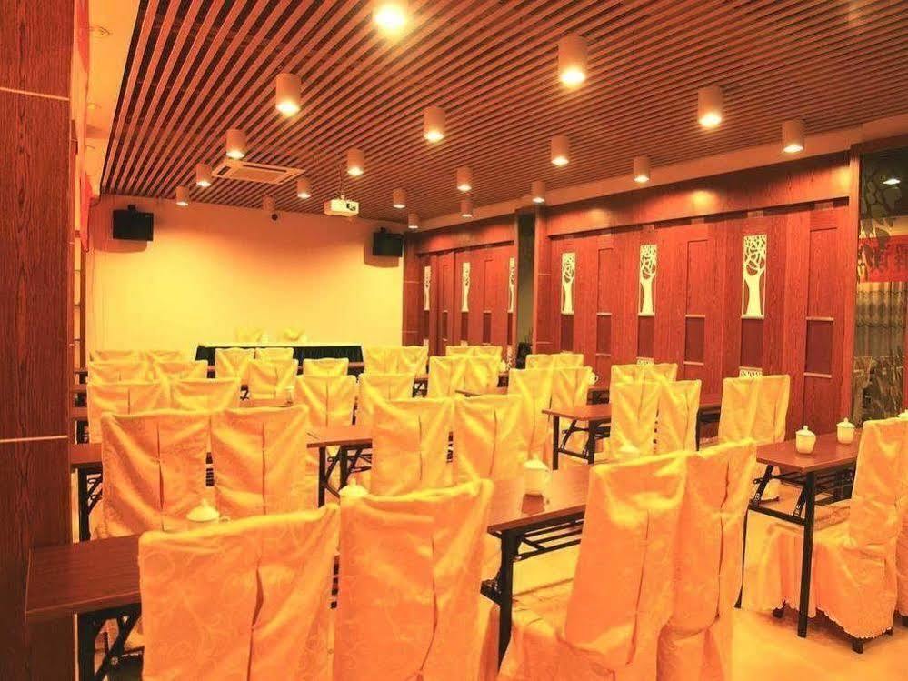 Perfect Season Hotel Guilin Buitenkant foto