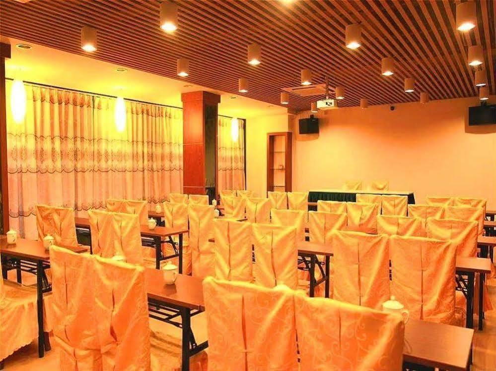Perfect Season Hotel Guilin Buitenkant foto