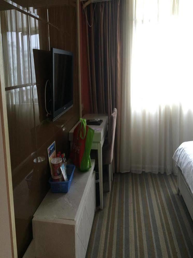 Perfect Season Hotel Guilin Buitenkant foto