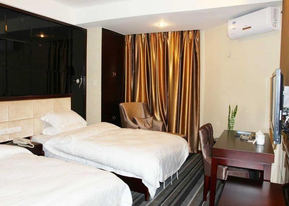 Perfect Season Hotel Guilin Buitenkant foto