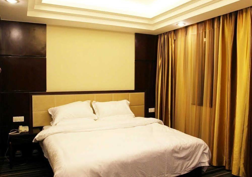 Perfect Season Hotel Guilin Buitenkant foto