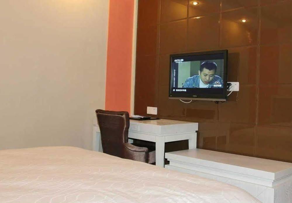 Perfect Season Hotel Guilin Buitenkant foto